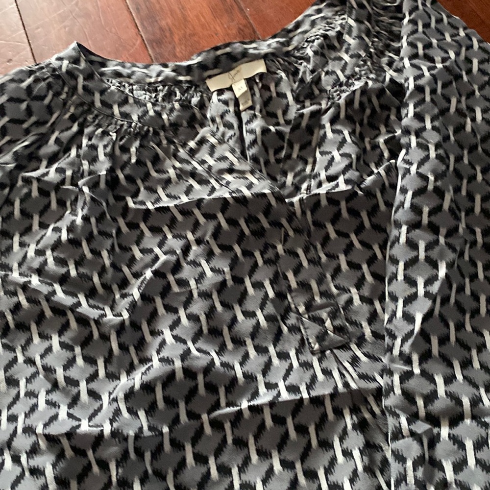 Joie grey black and white blouse